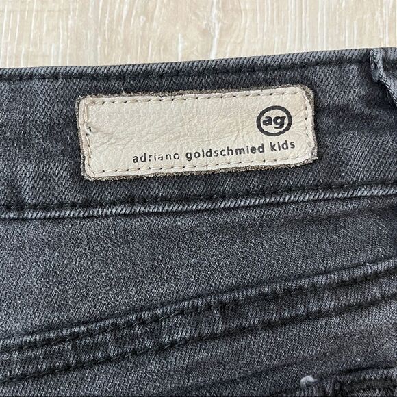 Ag Adriano Goldschmied The Heather Distressed Denim Shorts Size 14 - Picture 7 of 9